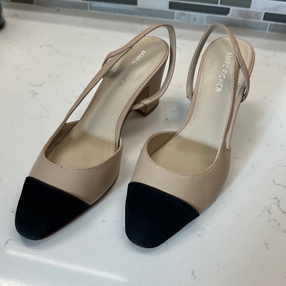 Marc Fisher Laynie Cap Tor Pump 7.5